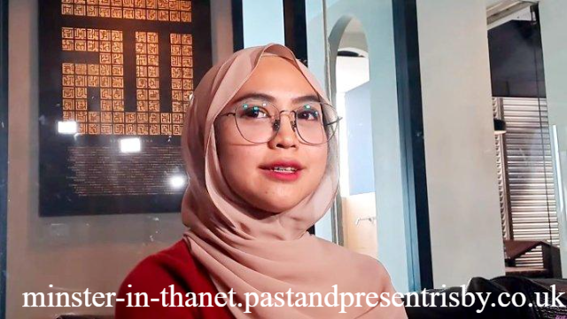 Perjalanan Hidup Ria Ricis: Dari Selebgram ke Ratu YouTube Indonesia Perjalanan Hidup Ria Ricis: Dari Selebgram ke Ratu YouTube